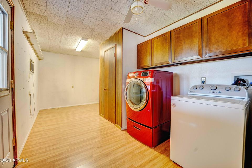  3823 W Barnes Ln, Phoenix, AZ 85051 photo 27