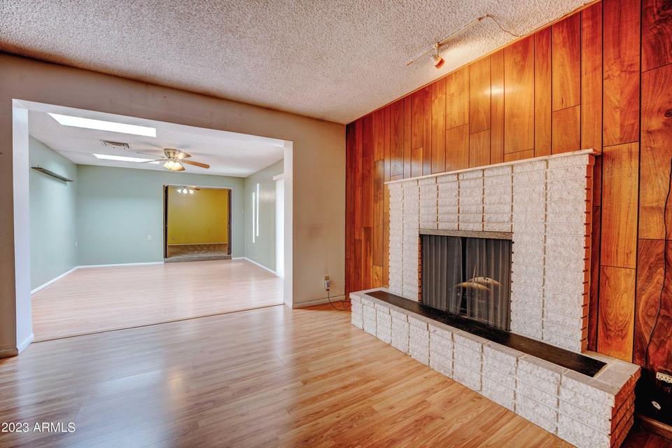  3823 W Barnes Ln, Phoenix, AZ 85051 photo 26