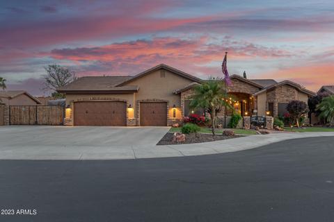 4315 W Saguaro Park Ln, Glendale, AZ 85310