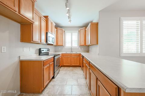 4378 E Sack Dr, Phoenix, AZ 85050 photo 11
