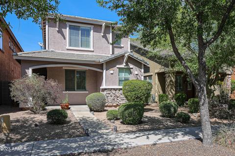 4378 E Sack Dr, Phoenix, AZ 85050 photo 2