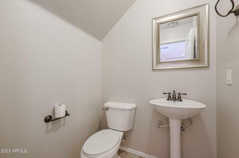 4378 E Sack Dr, Phoenix, AZ 85050 photo 7