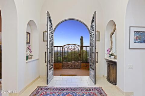 616 E Yearling Rd, Phoenix, AZ 85085 photo 9