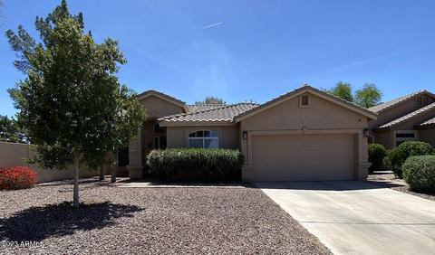 2563 W Ivanhoe St, Chandler, AZ 85224