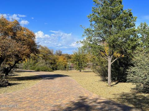8593 N Oak Forest Dr, Prescott, AZ 86305