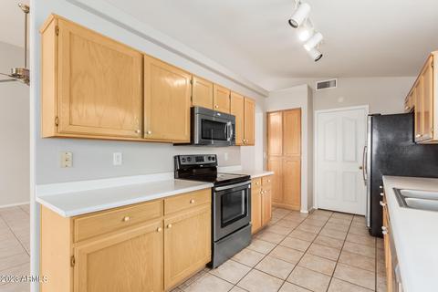 6912 E Lakeview Ave, Mesa, AZ 85209 photo 8