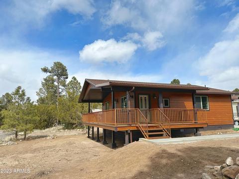 3375 Navajo Dr, Overgaard, AZ 85933 photo 2