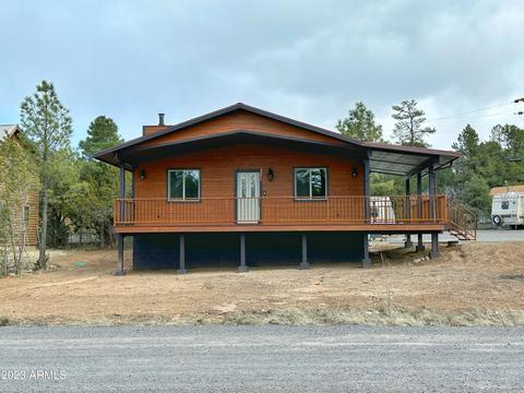 3375 Navajo Dr, Overgaard, AZ 85933