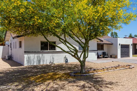 3018 Earll Dr, Phoenix, AZ 85016 photo 5