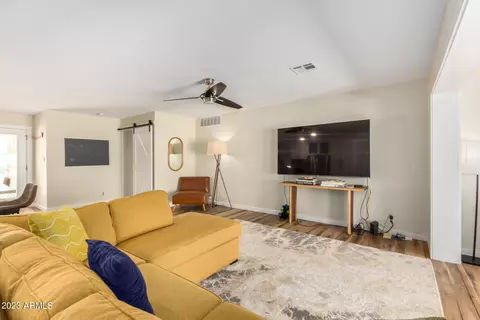 3018 Earll Dr, Phoenix, AZ 85016 photo 7