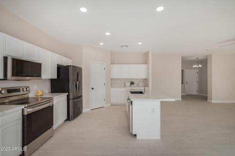 1527 S Cedar Dr, Apache Junction, AZ 85120 photo 9