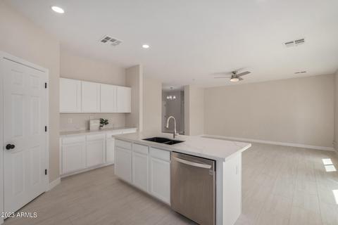 1527 S Cedar Dr, Apache Junction, AZ 85120 photo 10