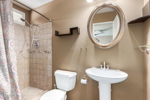 29 E Pebble Beach Dr, Tempe, AZ 85282 photo 17
