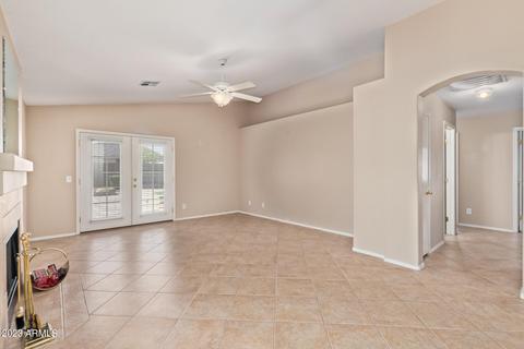 2541 E Contessa St, Mesa, AZ 85213 photo 6