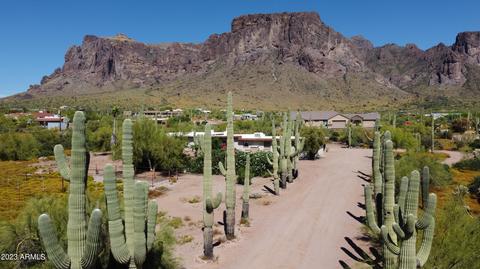 2033 N Sunset Rd, Apache Junction, AZ 85119 photo 5