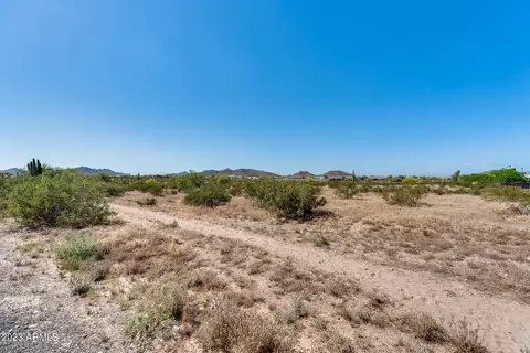 2000 W Silverdale Rd #13, Queen Creek, AZ 85144