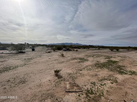 1952 W Norwich Dr # R, Surprise, AZ 85387
