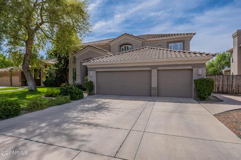 1551 E Saratoga Ct, Gilbert, AZ 85296