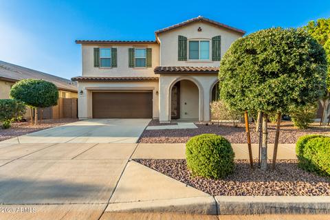 15744 W Desert Hills Dr, Surprise, AZ 85379