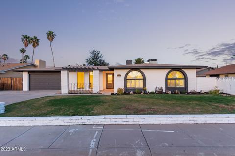 9027 N 49th Ave, Glendale, AZ 85302