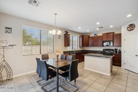 3875 S Vineyard Ave, Gilbert, AZ 85297 photo 4