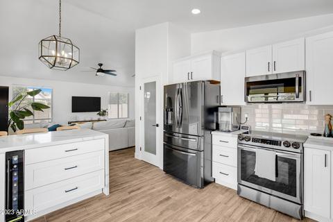 2061 S Lawther Dr, Apache Junction, AZ 85120 photo 3