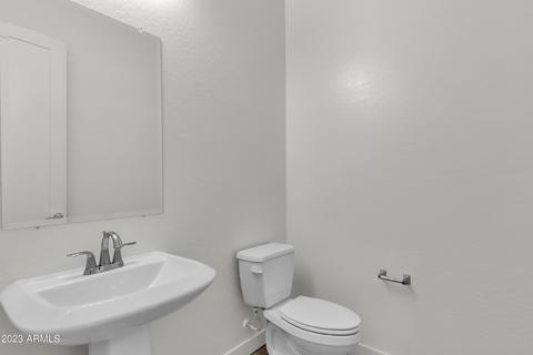 838 E Buist Ave, Phoenix, AZ 85042 photo 17