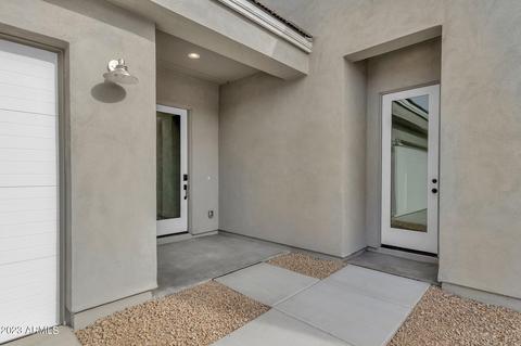 838 E Buist Ave, Phoenix, AZ 85042 photo 3