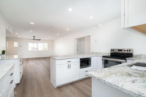 2334 W De Palma Cir, Mesa, AZ 85202