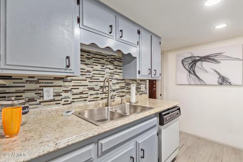 7619 N 19th Dr, Phoenix, AZ 85021 photo 8