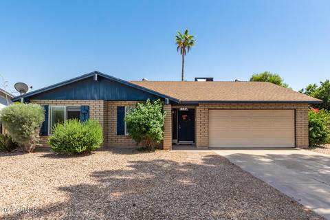 857 W Kilarea Ave, Mesa, AZ 85210