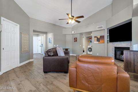 3901 E Carol Ann Way, Phoenix, AZ 85032 photo 4