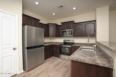 3943 E Melrose St, Gilbert, AZ 85297 photo 4