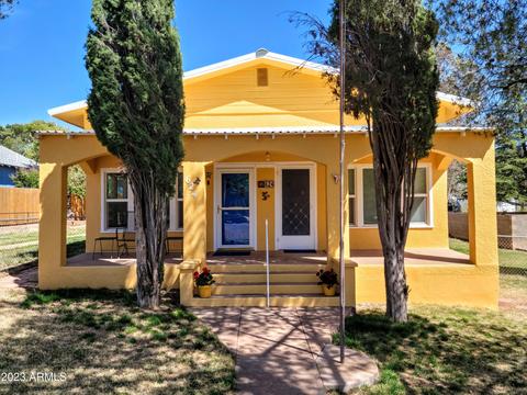 624 Arizona St, Bisbee, AZ 85603