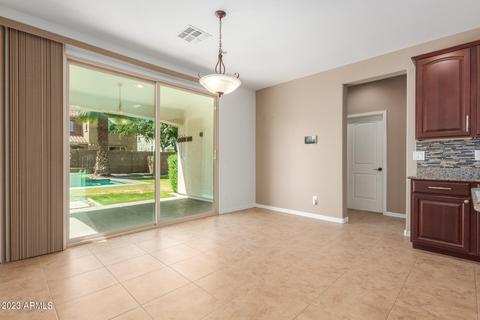 2851 E Ridgewood Ln, Gilbert, AZ 85298 photo 12