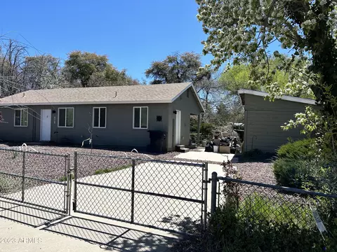 16671 W Shrine Dr, Yarnell, AZ 85362