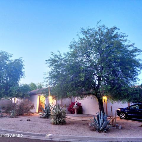 990 E Renegade Trl, San Tan Valley, AZ 85143