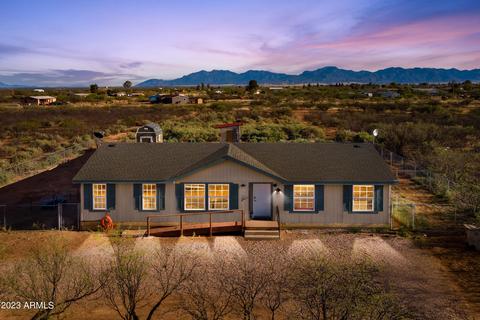 528 E Camino De Mesa --, Huachuca City, AZ 85616