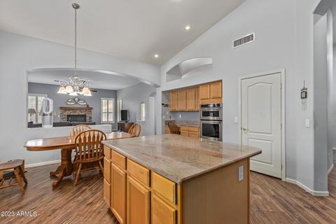305 E Dennisport Ct, Gilbert, AZ 85295 photo 15