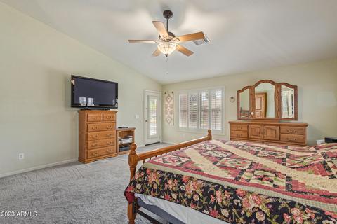 305 E Dennisport Ct, Gilbert, AZ 85295 photo 22