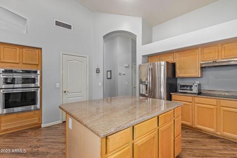 305 E Dennisport Ct, Gilbert, AZ 85295 photo 16