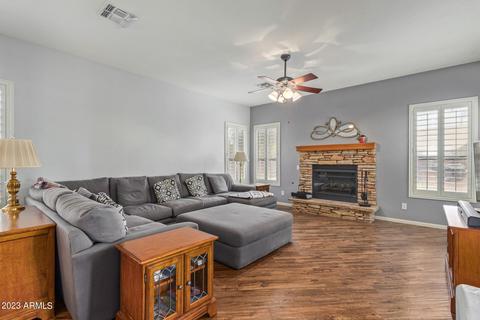 305 E Dennisport Ct, Gilbert, AZ 85295 photo 10