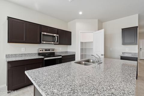 3269 W Seaver Ave, Apache Junction, AZ 85120 photo 2