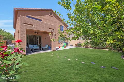 10351 W Robin Ln, Peoria, AZ 85383