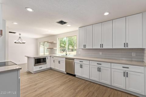 3009 E Hampton Cir, Mesa, AZ 85204 photo 16