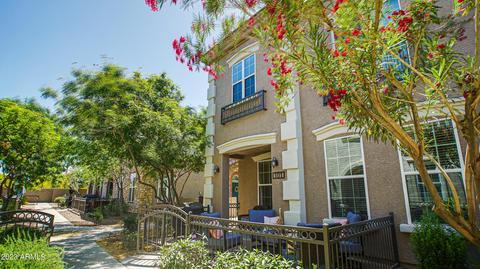4762 E Portola Valley Dr #101, Gilbert, AZ 85297