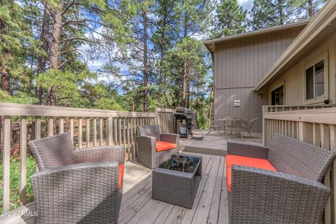3330 S Moore Cir, Flagstaff, AZ 86005