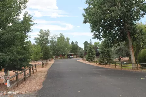 2342 S Buffalo Loop, Overgaard, AZ 85933 photo 19