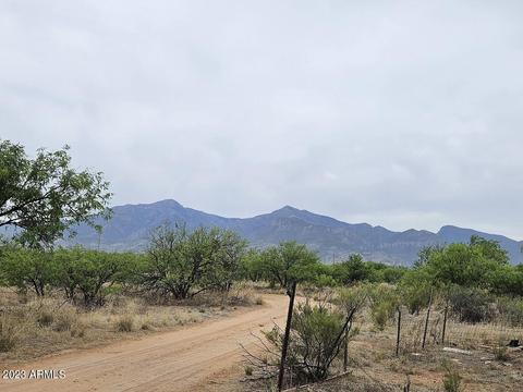 7119 E Madera Dr, Sierra Vista, AZ 85650