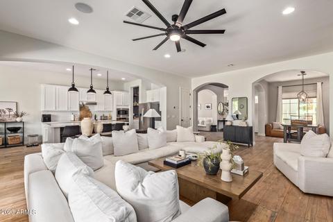 2908 E Maplewood St, Gilbert, AZ 85297 photo 7